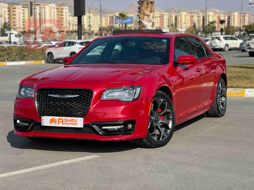 كرايسلر 300